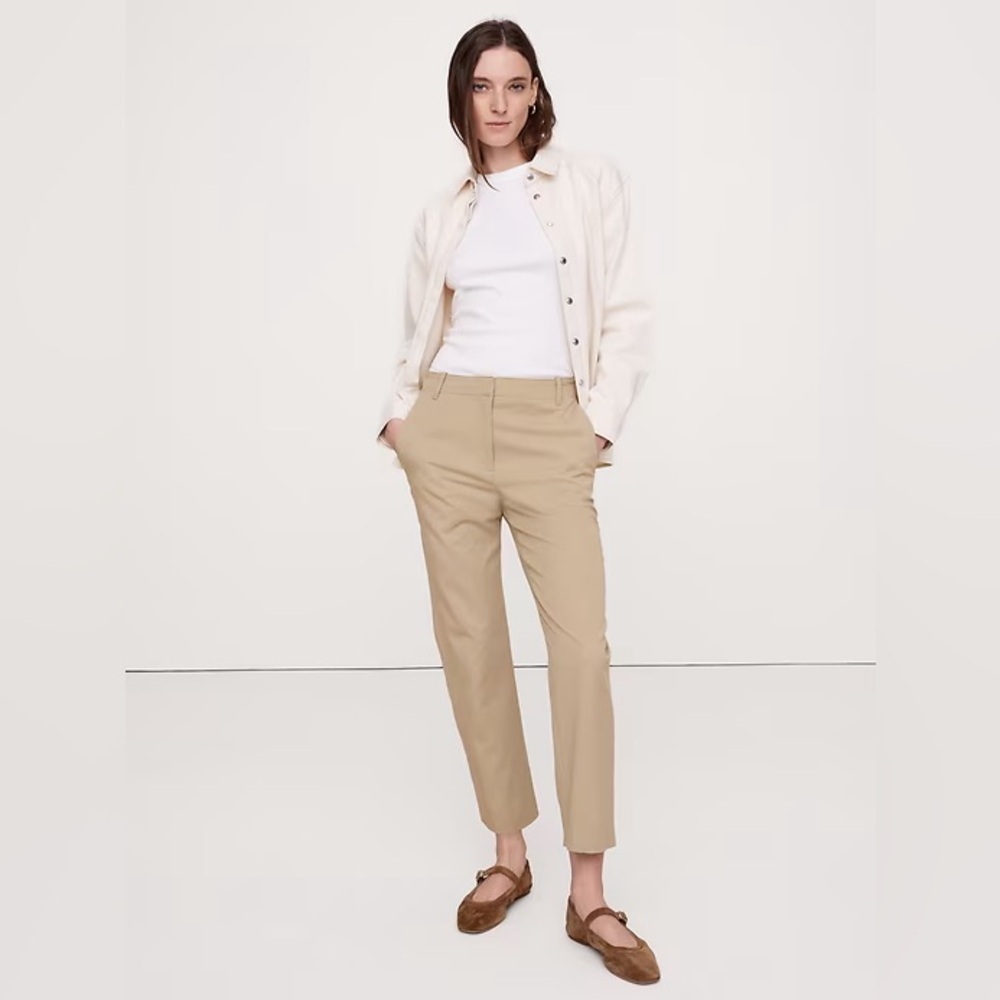 NWT! Banana Republic Workwear Khaki Beige All Day Pant  🩷